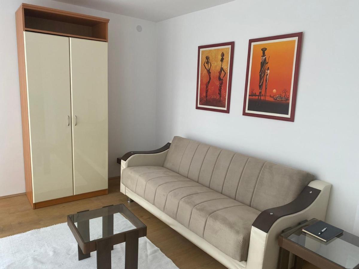 Sandra Ni Exterior foto